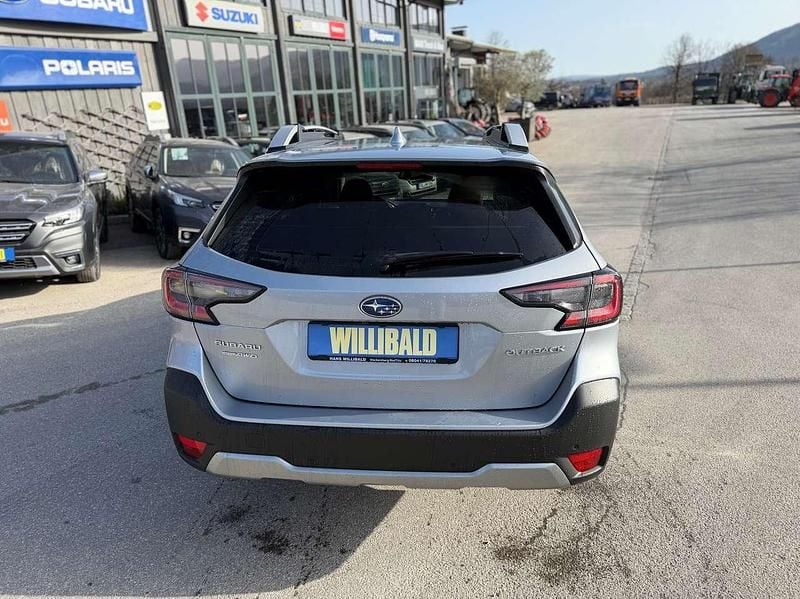 Neu Subaru Outback Platinum 169 PS (124 kW) 2026 Ice silver (m) Kombi