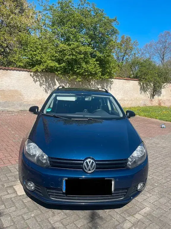 Używany VW Golf VII Match 122 KM (89 kW) 2012 Niebieski Kombi