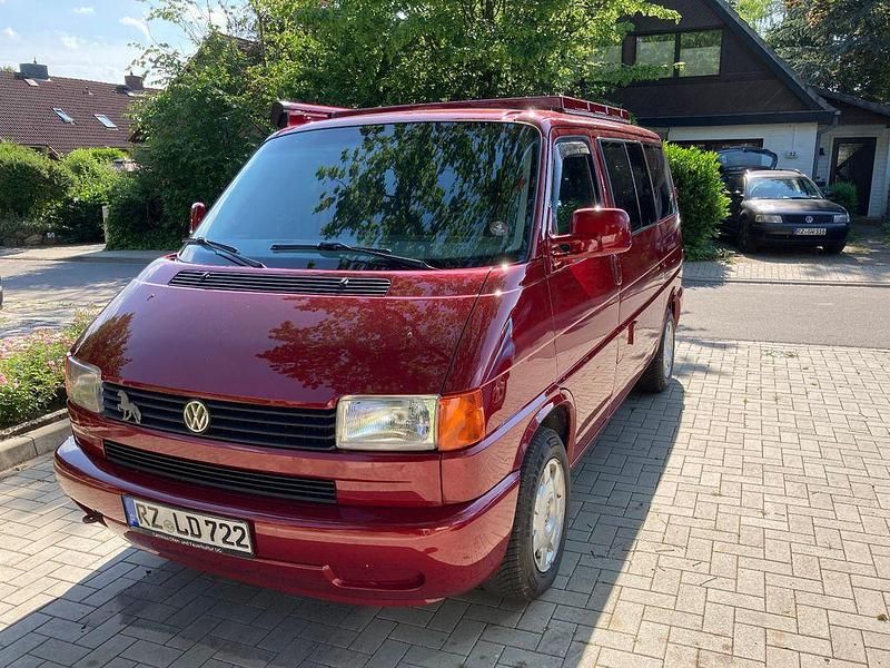 Second-hand VW T4 75 CP (55 kW) 2001 Roșu Van