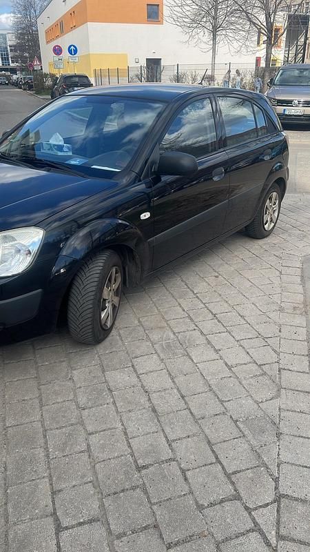 Gebraucht Kia Rio 112 PS (82 kW) 2009 Schwarz Kombi
