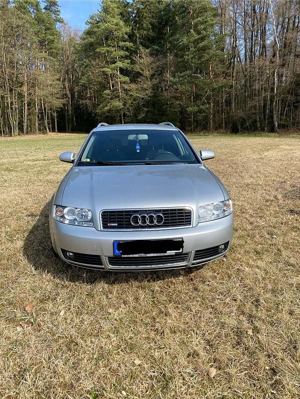 Usata Audi A4 130 CV (95 kW) 2004 Argento Station wagon