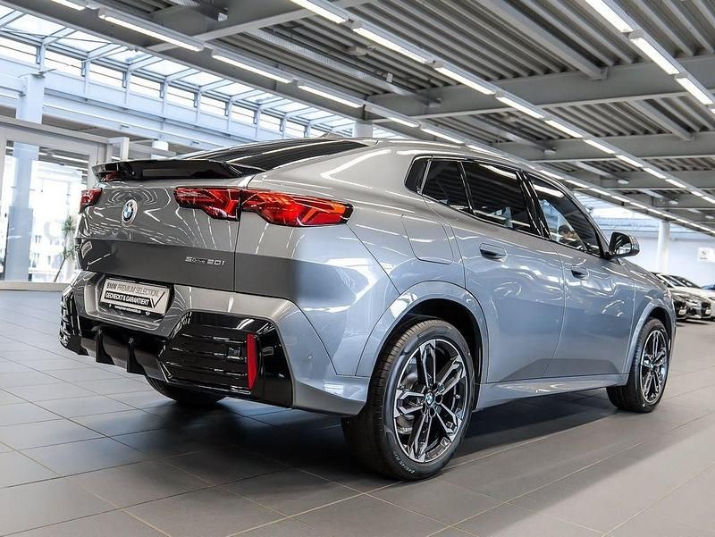 Gebraucht BMW X2 M Sport 156 PS (114 kW) 2025 Grau SUV