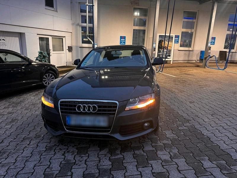Gebraucht Audi A4 160 PS (117 kW) 2008 Blau Limousine
