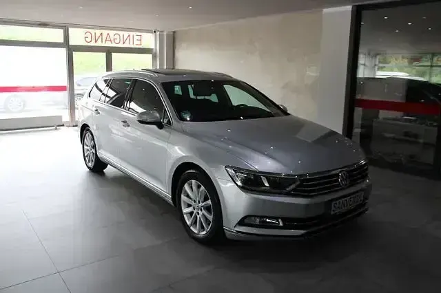 Gebraucht VW Passat Highline 150 PS (110 kW) 2018 Silber Kombi