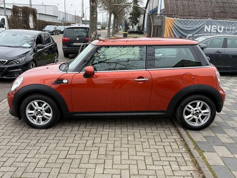 Gebraucht Mini Cooper Pepper 111 PS (81 kW) 2013 Orange Kleinwagen