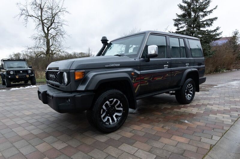 Gebraucht Toyota Land Cruiser 272 PS (200 kW) 2024 SUV