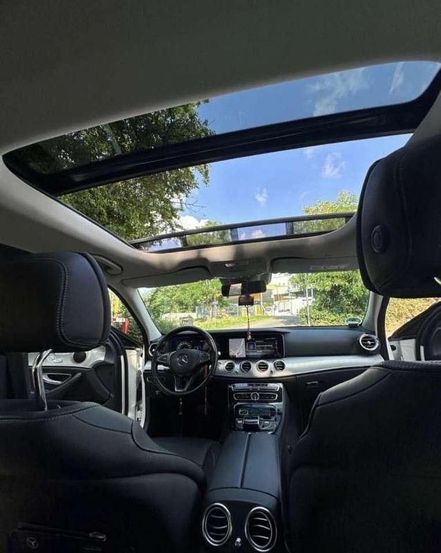 Gebraucht Mercedes E350 211 PS (155 kW) 2017 Weiß Limousine