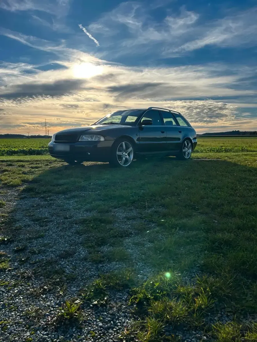 Gebraucht Audi A4 150 PS (110 kW) 1999 Schwarz Kombi