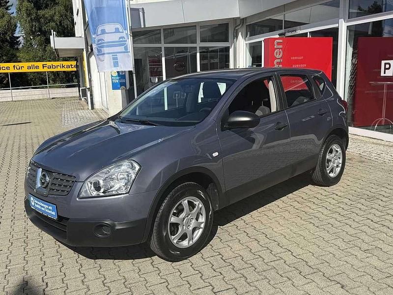 Grau (metallic) Gebraucht 2007 Nissan Qashqai Visia SUV | 5.750 € (Etwas zu teuer) - Bild 1/4