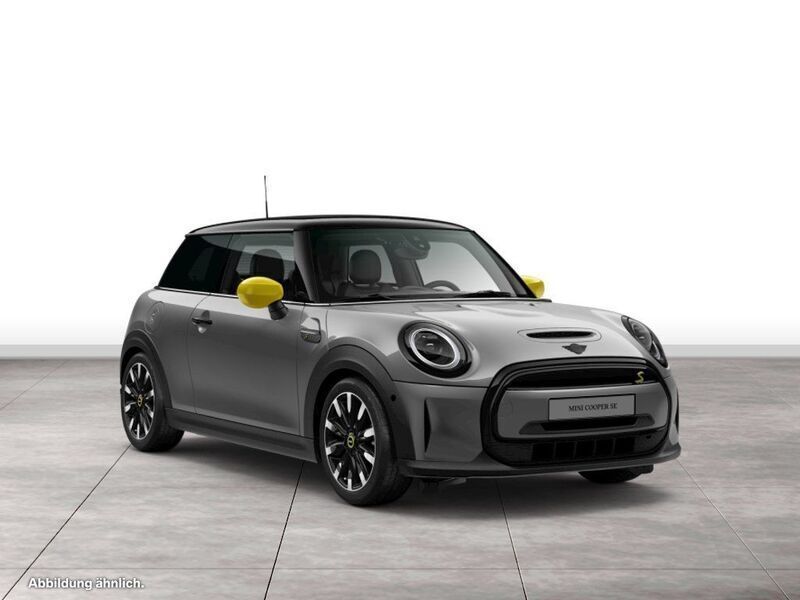 Moonwalk grey () Gebraucht 2022 Mini Cooper SE Classic Kleinwagen | 18.900 € (Etwas zu teuer) - Bild 1/3