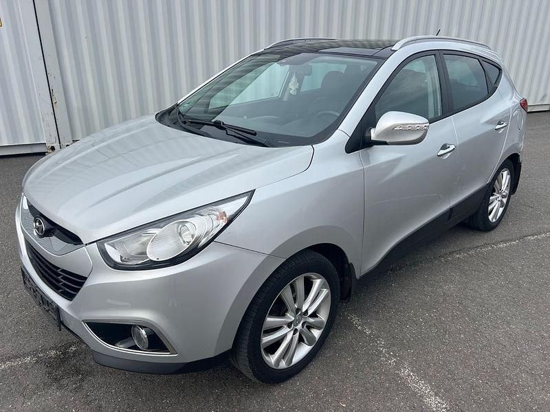 Gebraucht Hyundai ix35 Style 184 PS (135 kW) 2013 Silber SUV