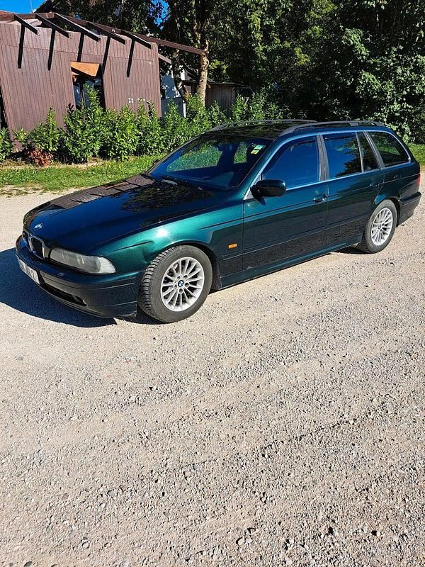 Gebraucht 2003 BMW 530 M Sport Kombi | 5.400 € (Guter Preis) - Bild 1/4