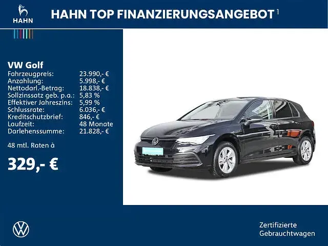 Gebraucht VW Golf VIII Life 110 PS (80 kW) 2023 Deep black perleffekt (metallic) Limousine