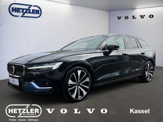Schwarz Gebraucht 2022 Volvo V60 Plus Kombi | 36.650 € (Etwas zu teuer) - Bild 1/2