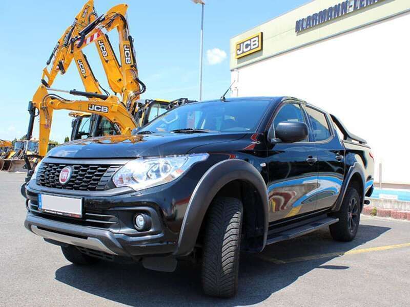 Schwarz Gebraucht 2018 Fiat Fullback Cross Abholung | 29.900 € - Bild 1/4