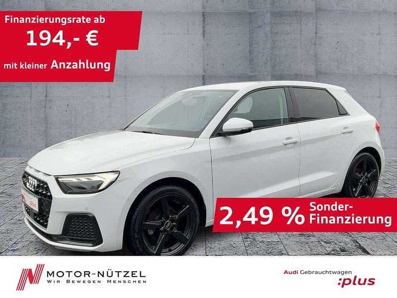 Gletscherweiß metallic Gebraucht 2024 Audi A1 Advanced Kleinwagen | 24.960 € (Fairer Preis) - Bild 1/4