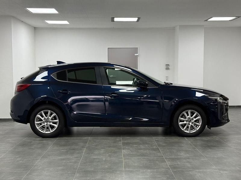 Gebraucht Mazda 3 Exclusive 120 PS (88 kW) 2018 Blau Limousine