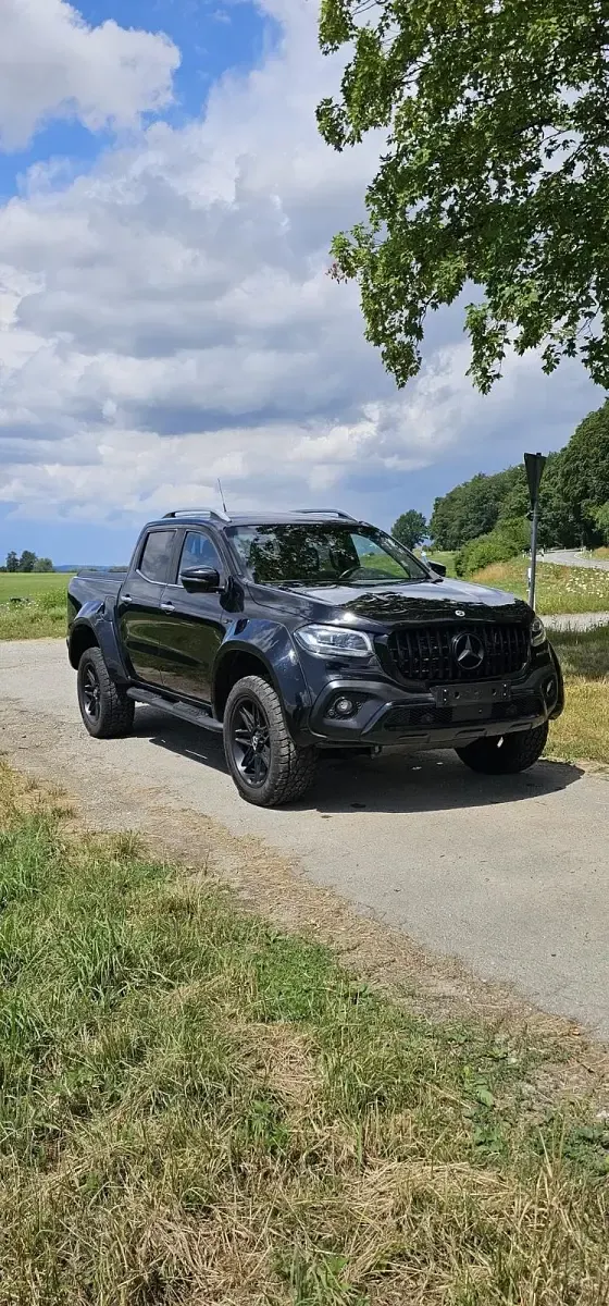 Gebraucht Mercedes X350 258 PS (189 kW) 2018 Schwarz Pickup