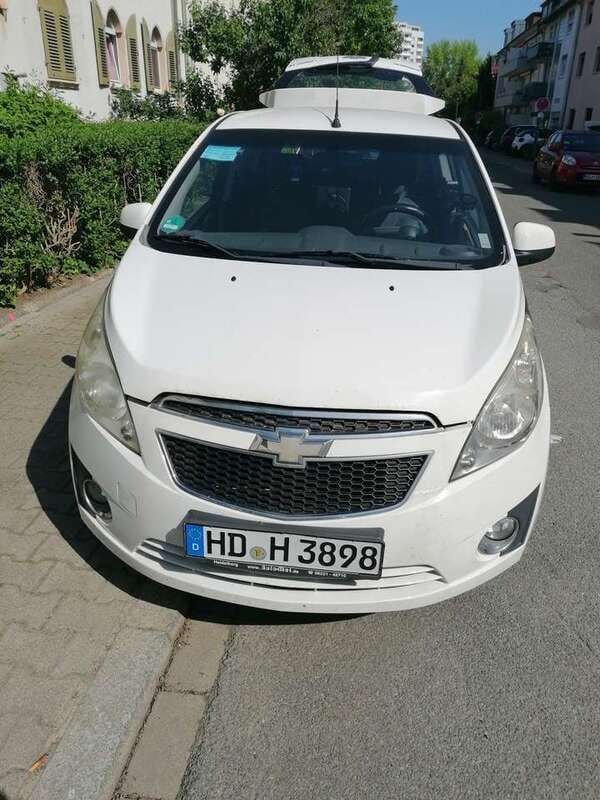 Weiß Gebraucht 2010 Chevrolet Spark LS Kleinwagen | 2.100 € (Fairer Preis) - Bild 1/4