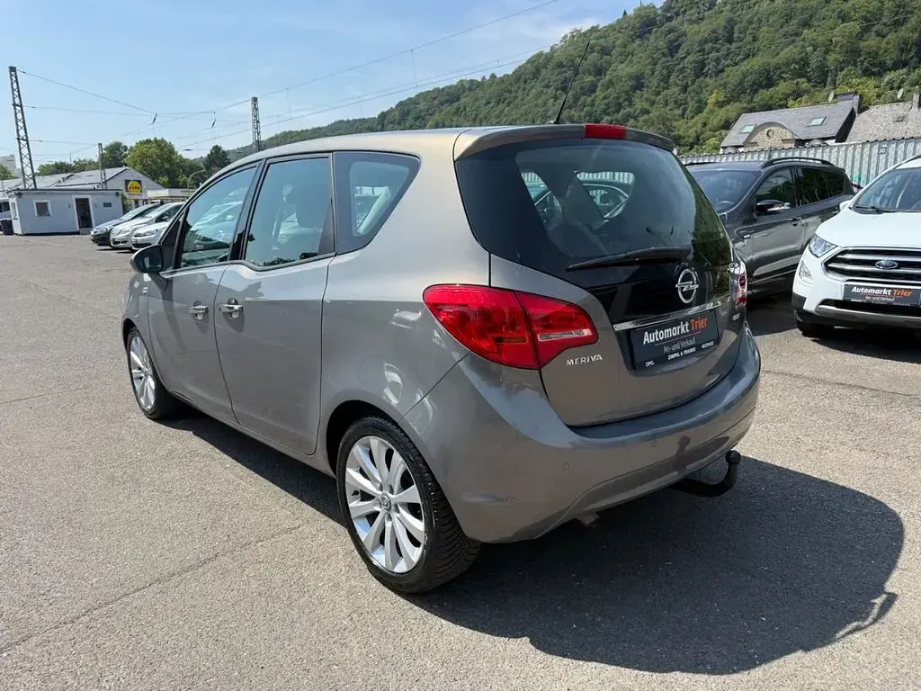 Gebraucht Opel Meriva 101 PS (74 kW) 2012 Grau Van / Kleinbus