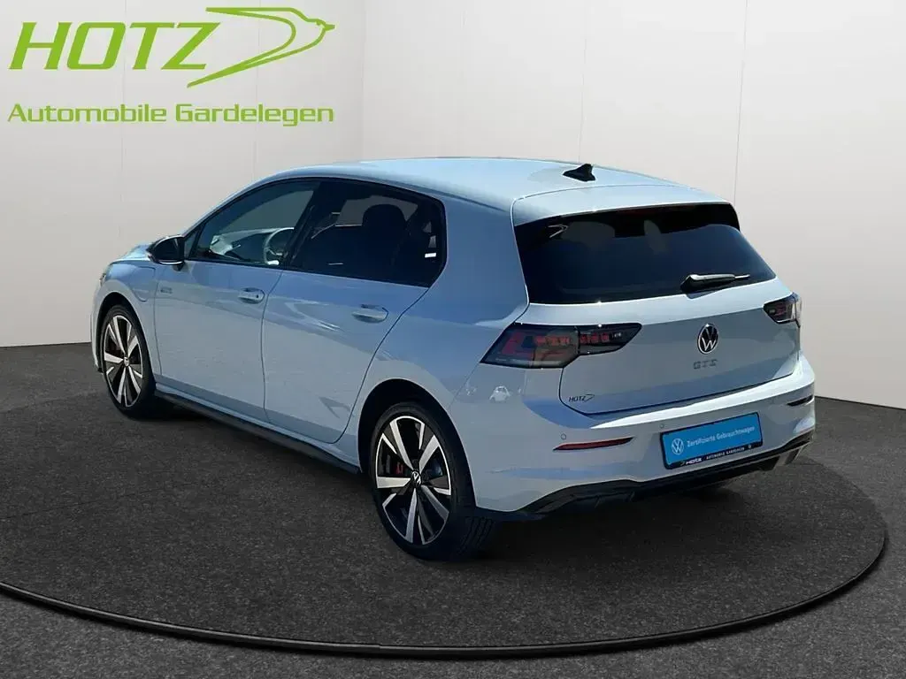 Gebraucht VW Golf VIII Style 272 PS (200 kW) 2025 Crystal ice blue metallic Limousine