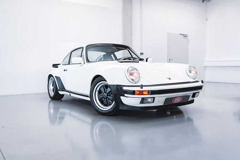 Weiß Gebraucht 1977 Porsche 930 Turbo | 109.930 € - Bild 1/4
