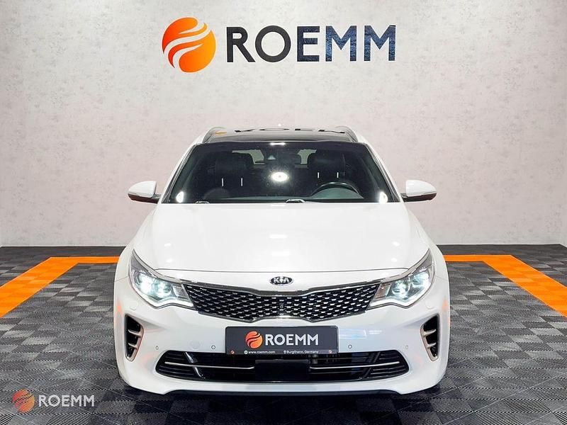 Weiß Gebraucht 2016 Kia Optima 3 Kombi | 12.500 € (Fairer Preis) - Bild 1/4