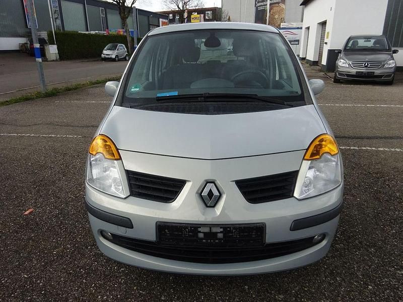 Gebraucht Renault Modus Dynamique 75 PS (55 kW) 2006 Silber Van / Kleinbus