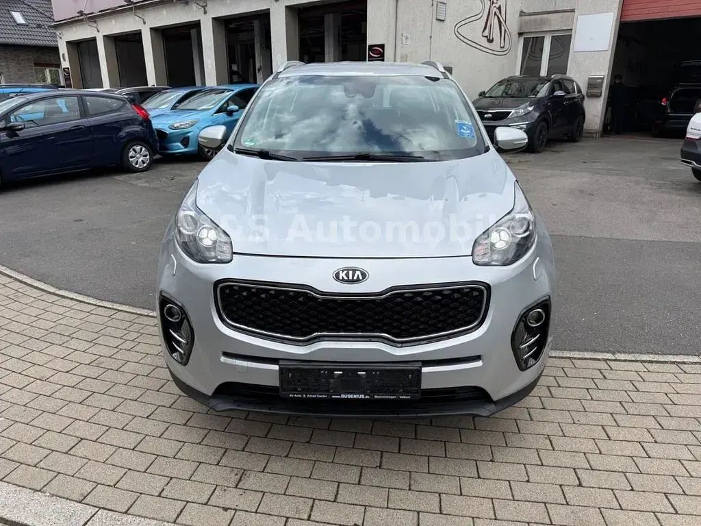 Gebraucht Kia Sportage Spirit 185 PS (136 kW) 2016 Silber SUV