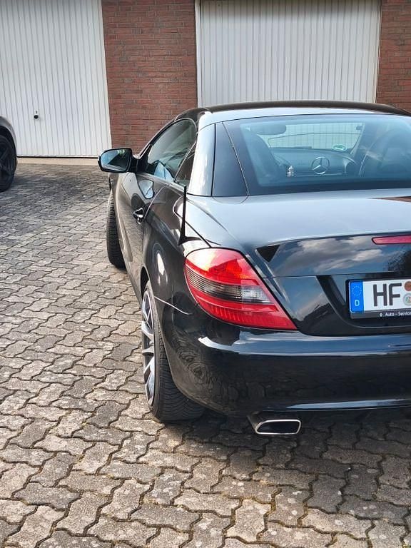 Gebraucht Mercedes SLK200 184 PS (135 kW) 2008 Schwarz Cabrio