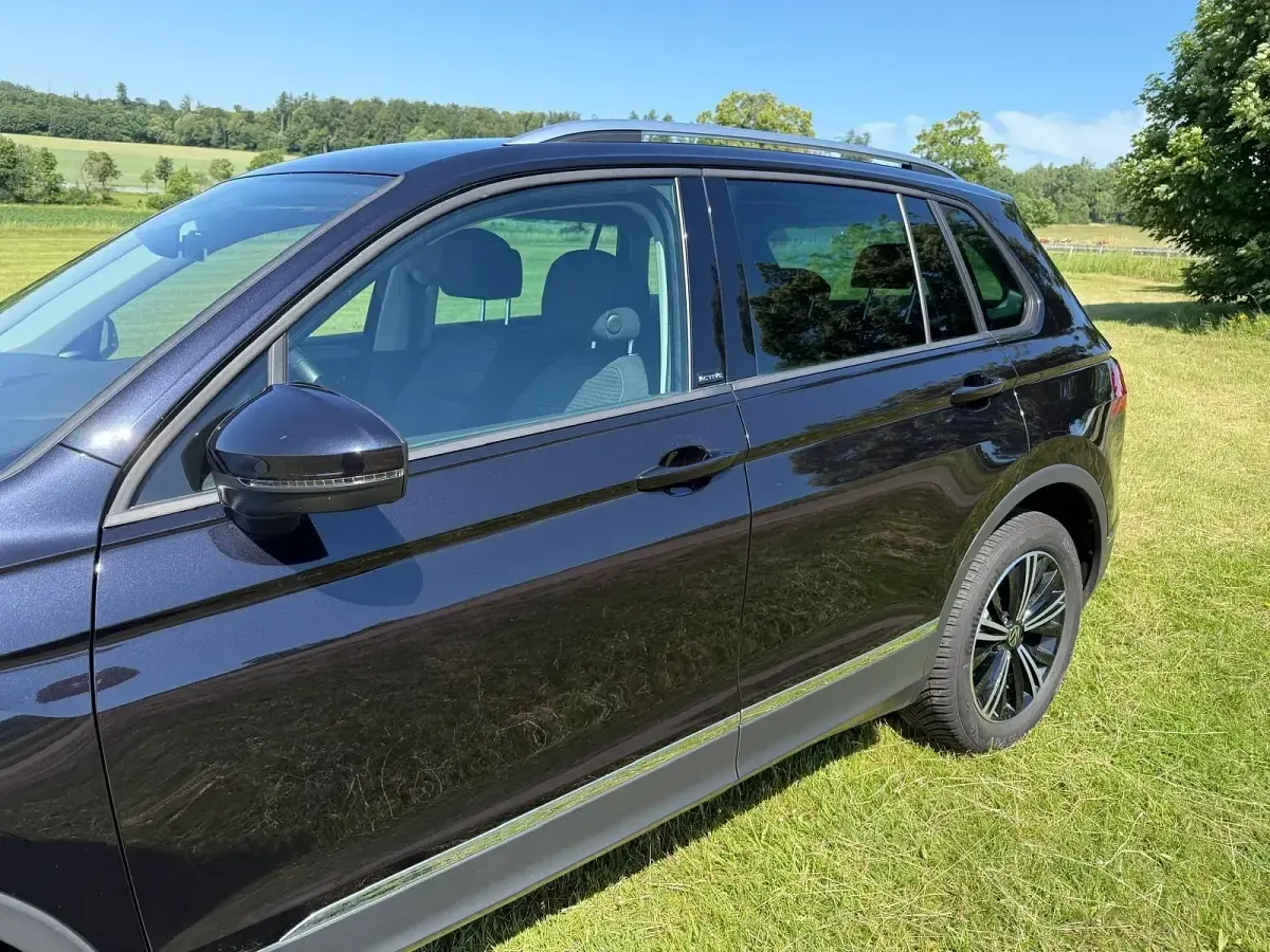 Gebraucht VW Tiguan Active 150 PS (110 kW) 2021 Schwarz SUV