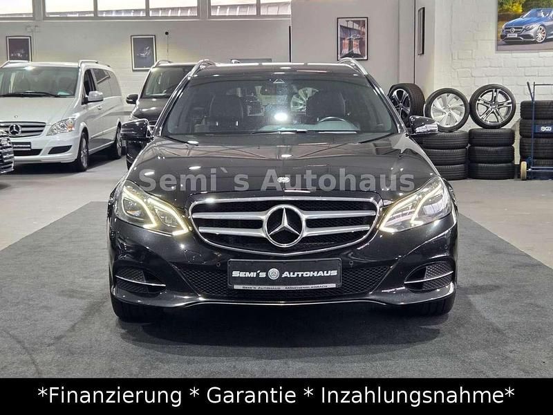 Gebraucht Mercedes E200 136 PS (100 kW) 2014 Schwarz Kombi