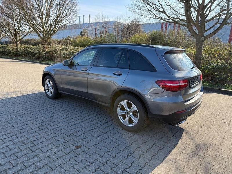 Gebraucht Mercedes GLC220 170 PS (125 kW) 2017 Grau SUV