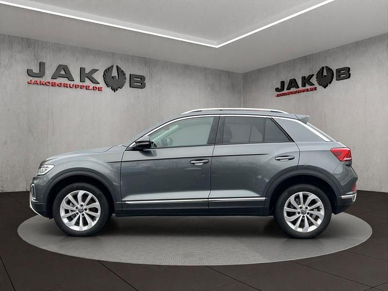 Gebraucht VW T-Roc Style 150 PS (110 kW) 2025 Grau SUV
