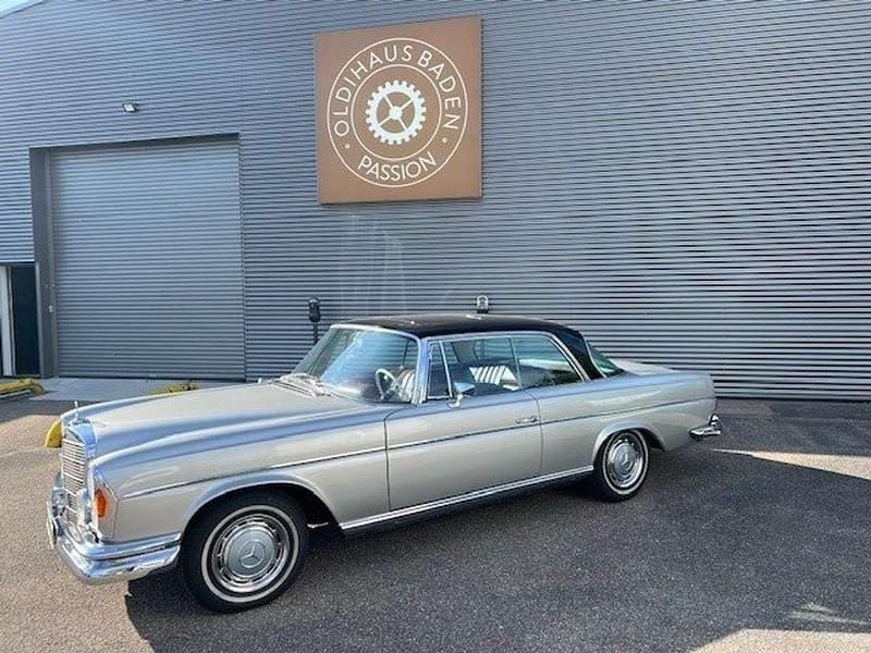 Gebraucht Mercedes W111 SE 160 PS (117 kW) 1968 Silber Coupé