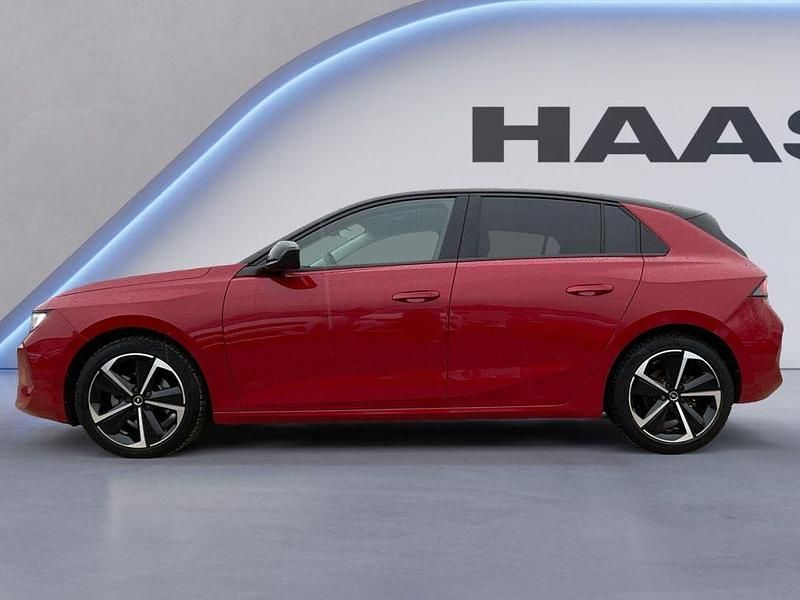 Gebraucht Opel Astra 131 PS (96 kW) 2023 Rot Limousine