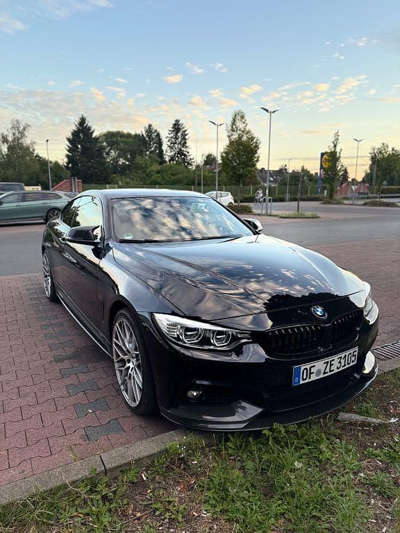 Schwarz Gebraucht 2014 BMW 428 Sport Line Coupé | 16.600 € (Fairer Preis) - Bild 1/4