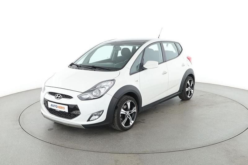 Weiß Gebraucht 2014 Hyundai ix20 Kleinwagen | 9.060 € (Fairer Preis) - Bild 1/3