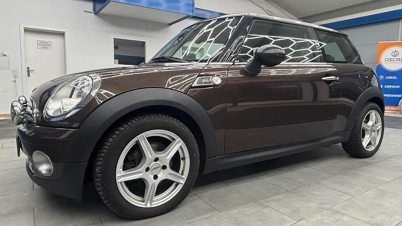 Braun Gebraucht 2010 Mini Cooper Kleinwagen | 6.990 € (Fairer Preis) - Bild 1/4