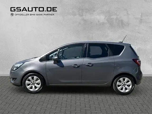 Gebraucht Opel Meriva Innovation 140 PS (102 kW) 2016 Grau Van / Kleinbus