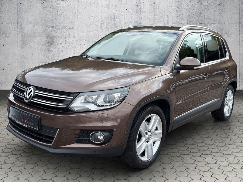 Braun Gebraucht 2014 VW Tiguan Sportline SUV | 14.900 € (Etwas zu teuer) - Bild 1/4