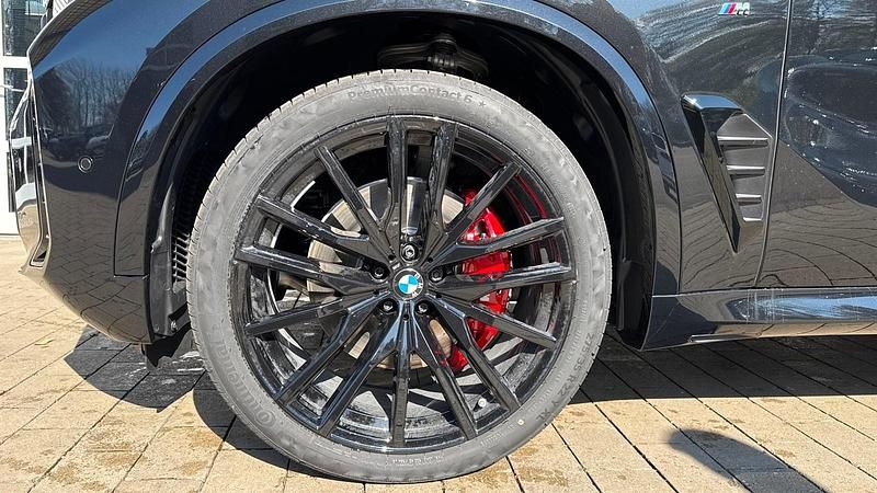 Neu BMW X5 Comfort Edition 352 PS (258 kW) 2026 Saphirschwarz metallic SUV