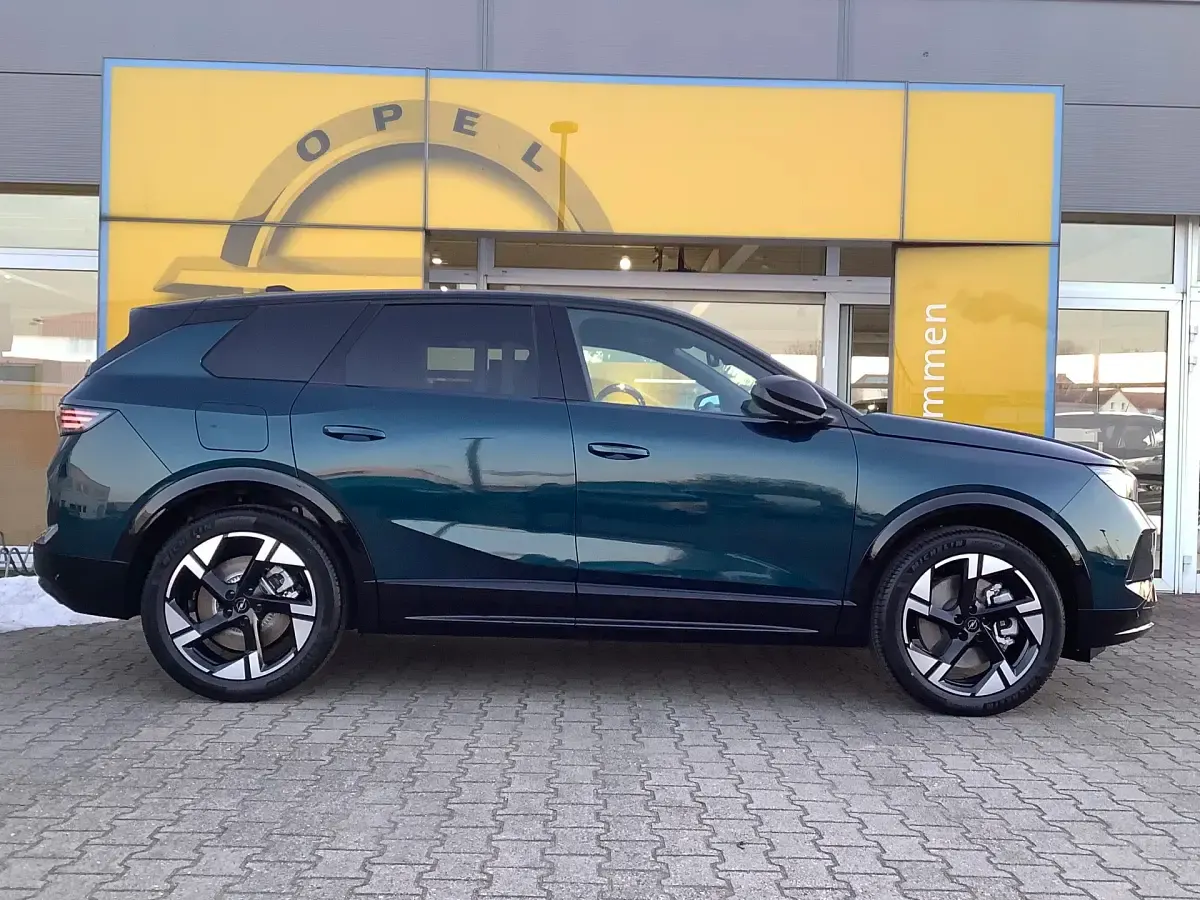 Neu Opel Grandland X Ultimate 194 PS (142 kW) 2026 Blau SUV