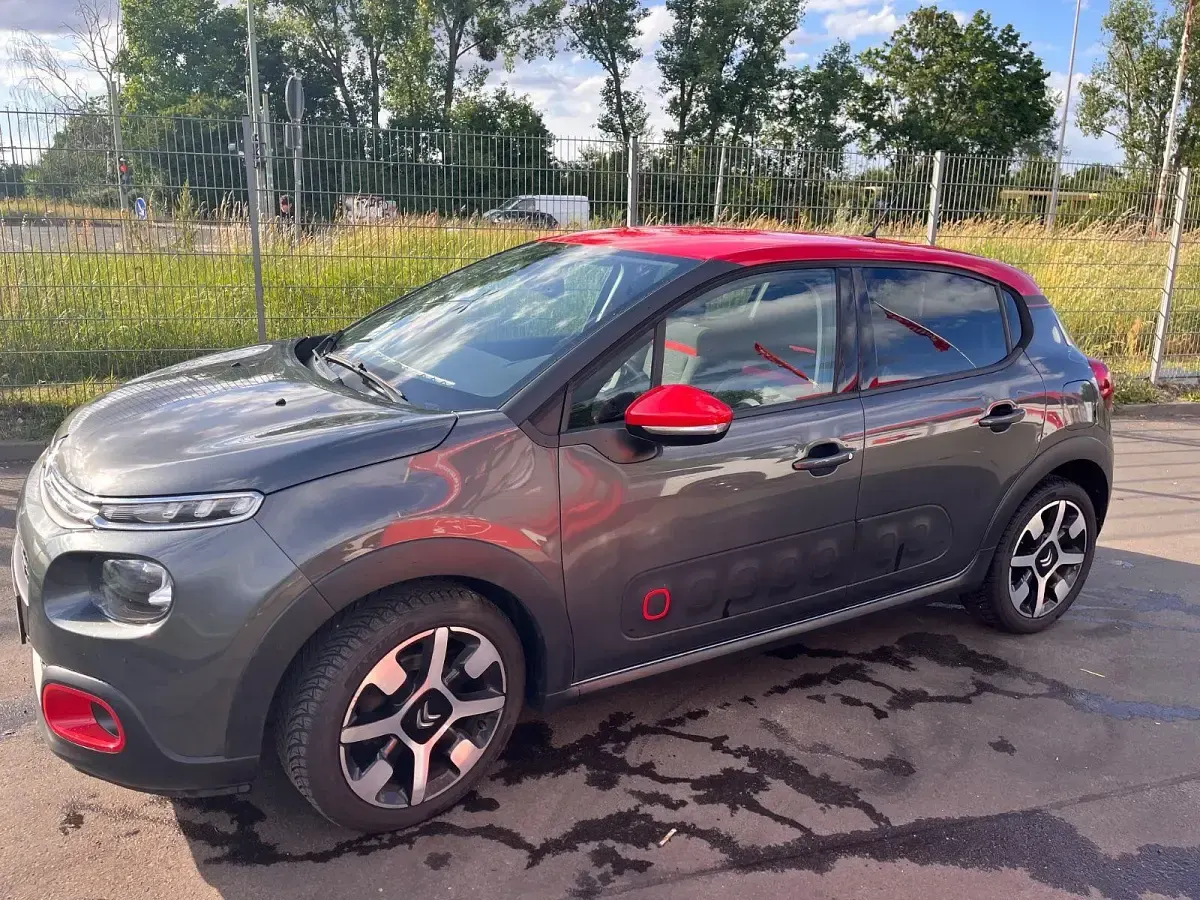 Gebraucht Citroën C3 PureTech 110 PS (80 kW) 2017 Grau Limousine