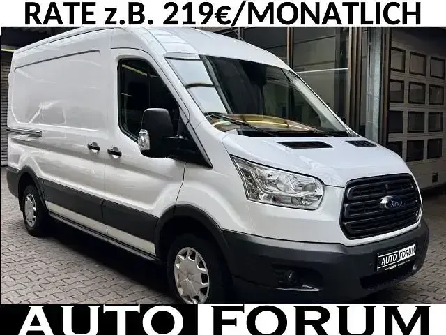 Second-hand Ford Transit 131 CP (96 kW) 2019 Alb Monovolum