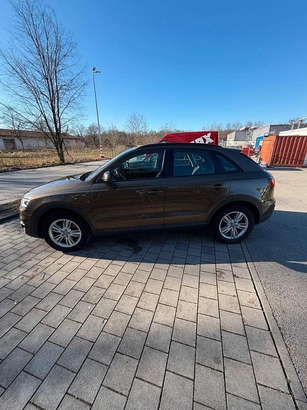 Usata Audi Q3 140 CV (102 kW) 2012 Marrone SUV