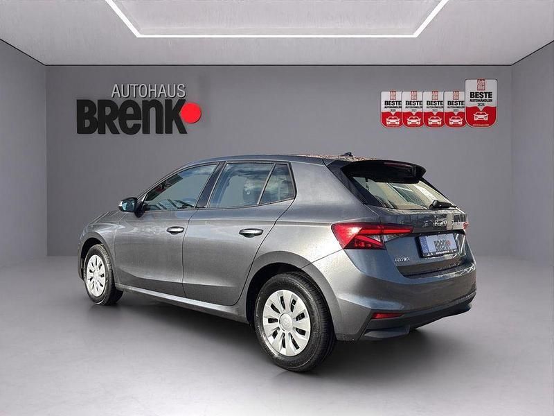 Neu Skoda Fabia Selection 80 PS (58 kW) 2025 Graphitegrau metallic Limousine