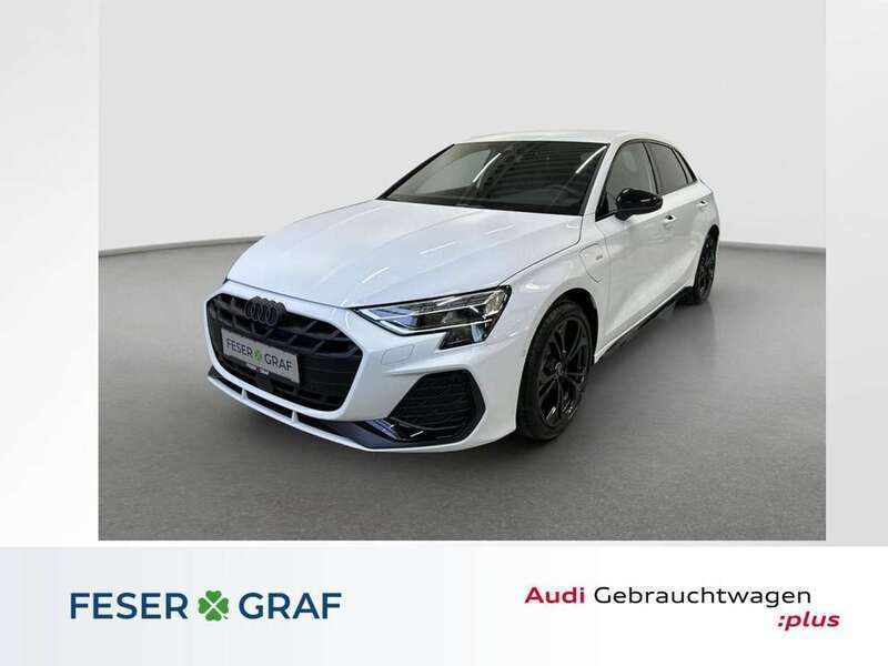 4 zyl.ottomotor 1 Gebraucht 2025 Audi A3 S-Line Limousine | 52.980 € - Bild 1/4
