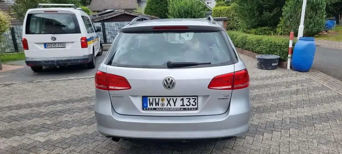 Gebraucht VW Passat Exclusive 122 PS (89 kW) 2011 Limousine