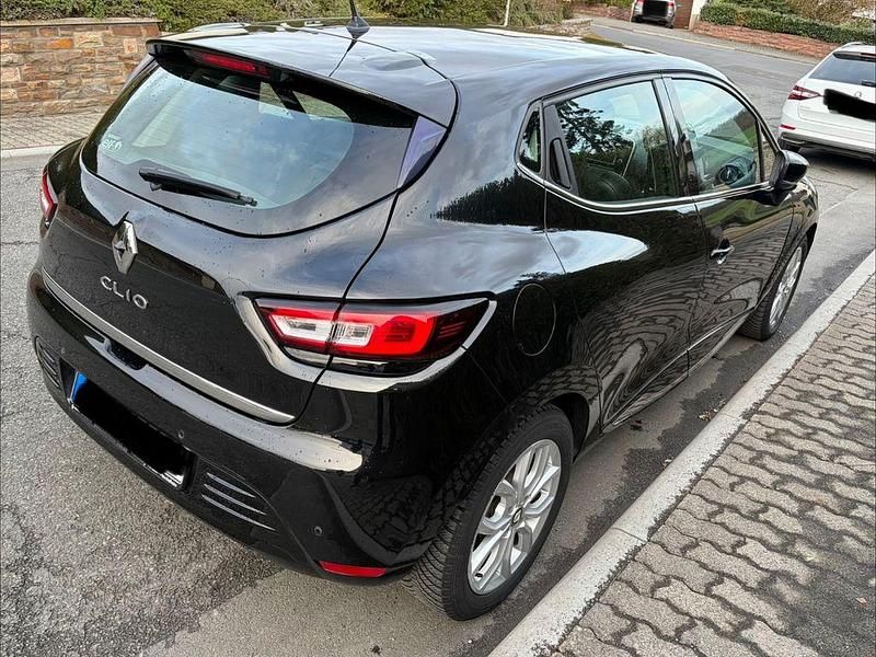 Gebraucht Renault Clio IV Intens 90 PS (66 kW) 2018 Schwarz Limousine
